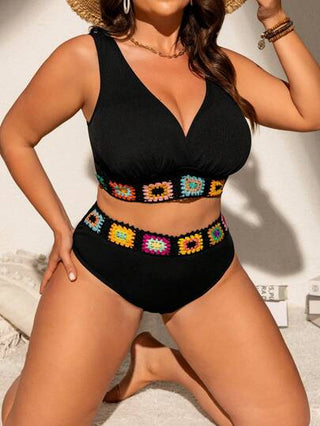 SHEIN Swim Curve بكيني مع أربطة قابلة للتعديل مزين بألوان الأزهار، للسيدات ذوات الحجم الكبير، ملابس السباحة لقضاء العطلات على الشاطئ