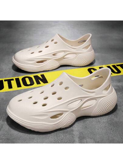 صنادل صيفية للرجال للاستخدام الخارجي، ذات قاع ناعم وأصابع مغطاة للشاطئ