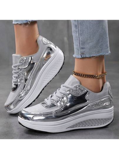 أحذية رياضية مبطنة على الطراز الكوري باللون الذهبي/الفضي/الأبيض، أحذية رياضية كاجوال للطلاب والمراهقين، أحذية منصة من الجلد العصرية مرصعة باللآلئ والكريستال الملونة، أحذية جري خفيفة الوزن وعصرية متعددة الاستخدامات