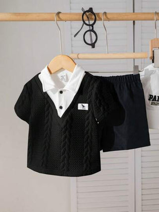 SHEIN طقم قميص بولو وشورت للأطفال الرضع الذكور الجميل، مكون من 2 قطع،مناسب لحفلة عيد الميلاد، والحفلات المسائية، والعروض التقديمية، والحفلات الزفاف، وحفل استقبال المواليد، وحفل الشهر الأول، وحفل عيد الميلاد الأول