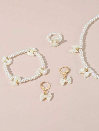 5 قطع/مجموعة طقم مجوهرات للبنات من قلادة وسوار وخاتم وأقراط، مطعم بفضفيضات اصطناعية بشكل فراشة بأسلوب الأميرات