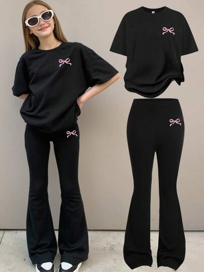 SHEIN طقم تيشيرت بأكمام قصيرة فضفاض بتفاصيل فيونكة وبنطال بأرجل مُنفّرجة لفتيات المراهقات في الصيف ، طقم كاجوال بسيط