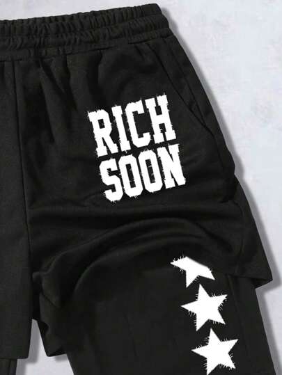 Manfinity ZONE917 شورتات كاجوال سوداء مطبوع عليها طباعة رقعة تطريز برسم النجوم والشعارات الرياضية الشارعية للرجال