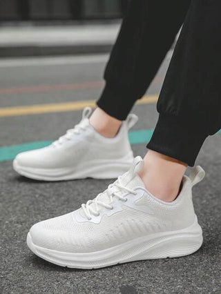 احذية رياضية جري رجالي مريحة وعملية وفريدة وكاجوال، بنعل سميك ولين ومنفذ للهواء، موديل جديد 2025
