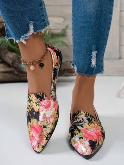 حذاء مسطح مطبوع للسيدات مناسب لكافة المناسبات والمواسم، حذاء كاجوال رسمي مستورد ذو مقاسات كبيرة، أحذية مسطحة عصرية