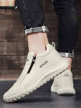 أحذية رياضية غير رسمية مريحة لا تنزلق مناسبة للاستخدام الخارجي للرجال