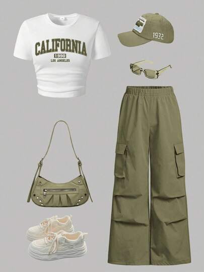 طقم قمصان كم قصير وبنطلون كارجو مطبوع عليه حرف للفتيات المراهقات في الصيف