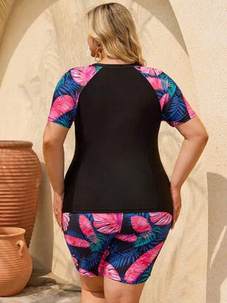 SHEIN CURVE+ ملابس سباحة منقوشة موديل مماثل في الحجم الكبير للنساء، 2 قطعة، تنورة بتصميم بسيط مناسب للعطلات والاستخدام اليومي