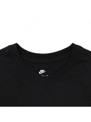 Nike قميص تي شيرت النادي موسميةASM NSW TEE LBR SSNL، ذو ياقة مافتوحة، أكمام قصيرة، FZT5418-010