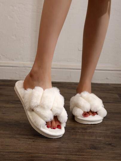 شباشب منزلية نسائية لينة مبطنة ذات تصميم متقاطع من الفرو، أحذية منزلية مريحة وقابلة للتنفس مناسبة لجميع المواسم، باللون الأبيض