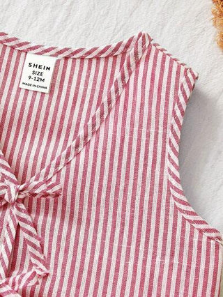 SHEIN مجموعة ملابس علوية مخطط وشورت مطابقة للأم والطفلة للعطلات الصيفية