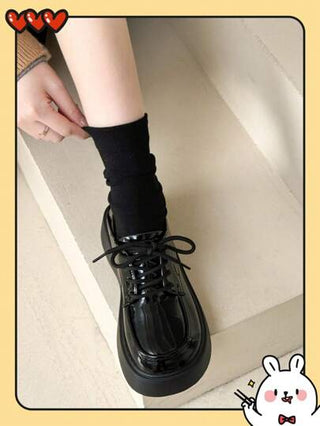 أحذية أوكسفورد حريمي أحذية لوفر نسائية منصة من الجلد الأسود، أكسفورد بسمك البدلة البريطانية الرجعية متعددة الاستخدامات، مناسبة للخريف والربيع