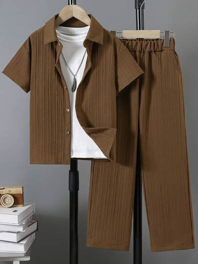 مجموعة من 2 قطعة قميص بأكمام قصيرة وبنطال طويل بنمط عادي مناسب للمراهقين ذوي الطراز الكاجوال والرياضي للخارج