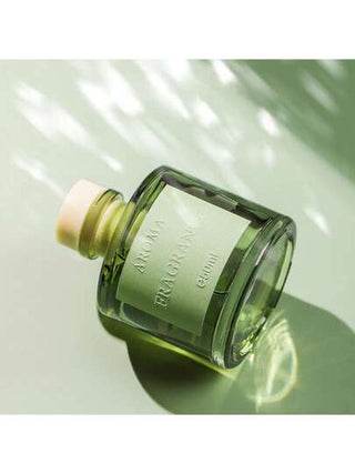 زجاجة هواء معطر سعة 50 مل مع 5 قطع عصي منتشر للزيوت العطرية، مناسب لتعطير الحمام والنوم وديكور المنزل، زجاجة مستطيلة من دون ريش، رائحة طويلة الأمد من الزيوت العطرية الأساسية، مناسب لإزالة الروائح الكريهة، هدية عيد الحب، منتشر العطور، معطر المنزل