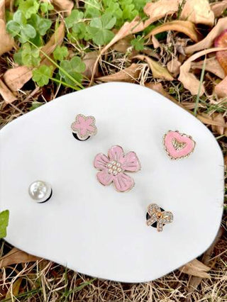 14 قطعة (وردي لؤلؤي، قلوب، وشريط ذهبي مرصع بالراين، شبه دائرة من اللؤلؤ) مشابك أحذية، إكسسوارات زخرفية DIY، مناسبة لأحذية النساء كالكعال و الشبشب والحقائب الشاطئية ،هدية رائعة لمناسبات عيد الميلاد و الهالوين والأعياد