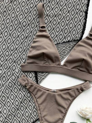 Swim Chiccia طقم بكيني من لون واحد للعطلات والشاطئ