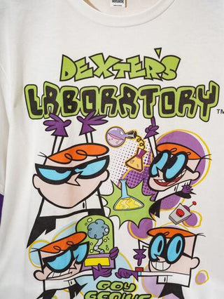 Dexter's Laboratory X SHEIN تي شيرت صيفي كاجوال بأكمام قصيرة مع رسوم كرتونية مناسب للفتيان المراهقين