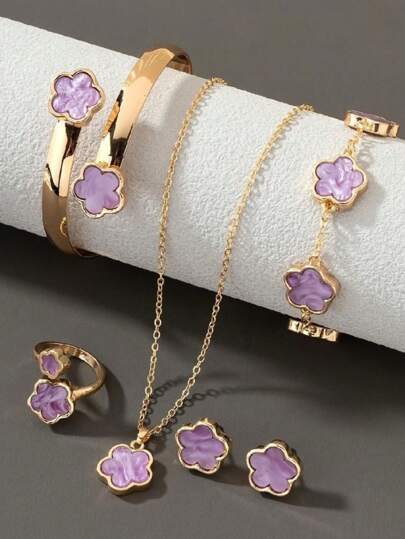 6 قطع/مجموعة: 1 قلادة، 1 سوار، 1 أقراط، زوج من الخواتم، 1 قلادة نجمة