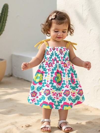 فساتين بيبي Cozy Pixies فستان بحزام إمبريال مع طباعة زهرية فاتحة للأطفال البنات