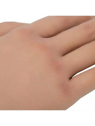 قطعة واحدة من نموذج اليد المرنة من السيليكون لممارسة فن الأظافر مع مفاصل متحركة وألواح أظافر قابلة للفك، أداة تدريب للمناكير