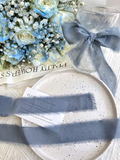 لفة واحدة من شريط الشيفون 4*500سم ، شريط تغليف الهدايا بلون أزرق مغبر ، للاستخدام في ديكور الزفاف وديكور أعياد الميلاد وديكور الحفلات ، ديكور استحمام الطفل ،ديكور إعلان الجنس ، شريط تغليف الزهور ، شريط تغليف الباقات ، شريط تغليف الهدايا ، مواد التغليف الز