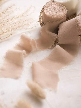 1 لفة من شريط الشيفون بمقاس 4* 500 سم ، شريط هدايا بني داكن ، للزفاف وعيد الميلاد وحفلات الاستحمام والكشف عن جنس الجنين والأزهار والباقات والهدايا والحفلات والدبلومات وأعمال DIY