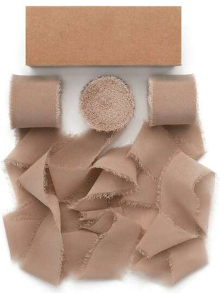 1 لفة من شريط الشيفون بمقاس 4* 500 سم ، شريط هدايا بني داكن ، للزفاف وعيد الميلاد وحفلات الاستحمام والكشف عن جنس الجنين والأزهار والباقات والهدايا والحفلات والدبلومات وأعمال DIY