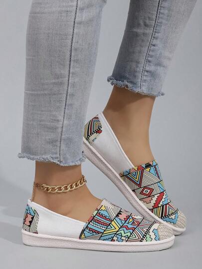 أحذية كاجوال كانفاس للنساء، أحذية مريحة وخفيفة الوزن وقابلة للإرتداء بدون ربط