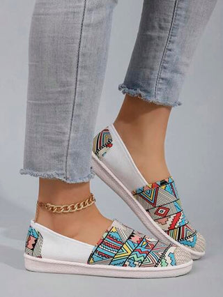 أحذية كاجوال كانفاس للنساء، أحذية مريحة وخفيفة الوزن وقابلة للإرتداء بدون ربط