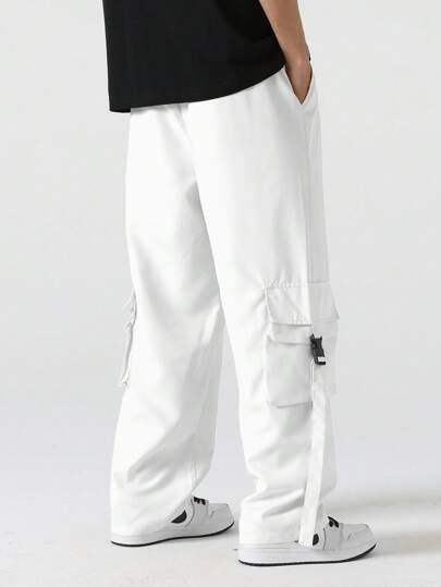 Manfinity EMRG بنطلون كاجول رجالي ذو جيوب على الجوانب واسترخاء في التصميم وخصر بهاب