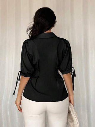 Franclia بلوزة نسائية أنيقة قصيرة الأكمام، بتصميم خصر مضبوط وأكمام منفوشة، مضفرة