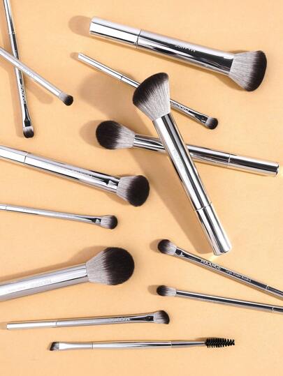 MAANGE 13 قطعة من مجموعة فرش المكياج الناعمة والطويلة المصنوعة من الألومنيوم الاحترافية، فرشاة أساس ناعمة، فرشاة ظلال العيون، فرشاة الحواجب، فرشاة خلط الألوان، فرشاة التبريز، فرشاة الكونسيلر، فرشاة مكياج للمساحيق والسوائل والكريمات، للاستخدام اليومي...