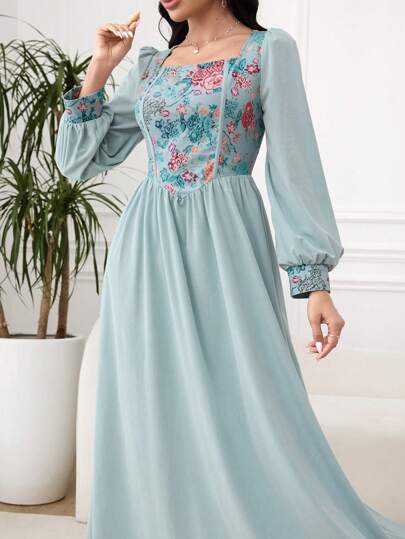 Mulvari العيد فستان أنيق طويل الأكمام بطبعات زهرية وياقة مربعة بأسلوب عربي للسيدات