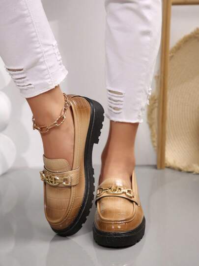أحذية مانعة للانزلاق مزينة بسلسلة ذات طراز هندسي للسيدات، أحذية فستان رسمية مريحة بدون كعب، بطراز كلية عصري، متعددة الاستخدامات