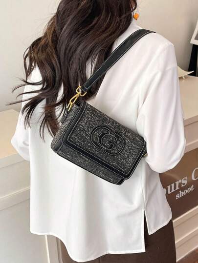 حقيبة صغيرة فاخرة مربعة الشكل ، حقيبة تفضيل للنخبة 2025 ، حقيبة موضة شهيرة بسعة كبيرة للوقت الحر والكتف