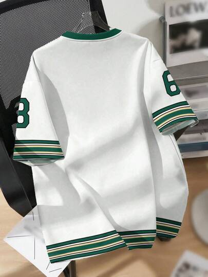 SHEIN تي شيرت بأكمام قصيرة و ياقة دائرية بطباعة الرقم 68 للأولاد المراهقين بأسلوب بسيط وعصري، مناسب للصيف