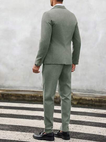 Manfinity Mode بدلة رجالية ذات لون أحادي تتكون من سترة برقبة التقاليب وبنطلون ذات أكمام طويلة