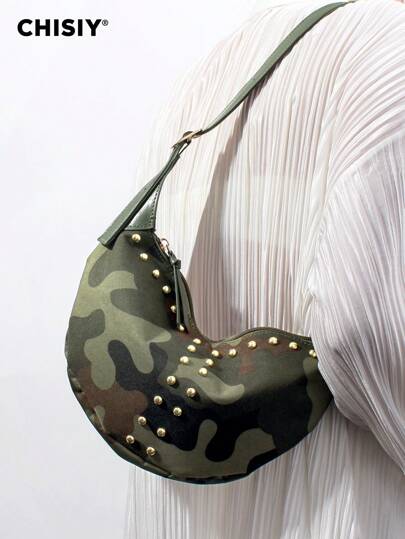 CHISIY حقيبة مشمع يدوية الصنع على الطراز الرجعي مزينة بالزخارف العسكرية وتباين الألوان أخضر عسكري، شكل هلالي، سعة كبيرة للنساء، مناسبة للعمل والتسوق والسفر والاحتفالات في نهاية الأسبوع، مناسبة للموسم الخريفي/الشتوي