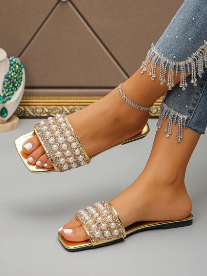 نعال نسائية فاخرة متزينة بالألماس والخرز الصناعي،بتصميم بسيط ومريح، قبعة مربعة ذهبية، شريط مسطح، بتصميم فرنسي مناسب للصيف والشاطئ