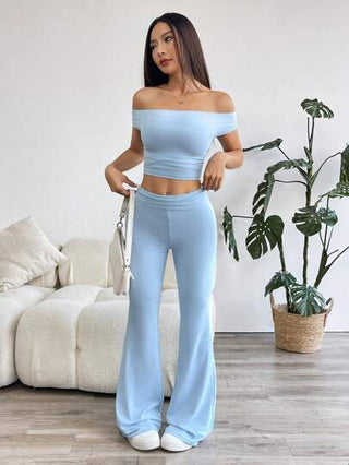 EZwear مجموعة ب- 2 قطعة للنساء، توب قصير بأكمام قصيرة وكتف متساقط وبنطلون ساق واسعة، بلون صلب