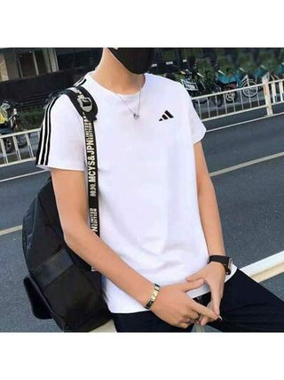 Adidas تي شيرت رجالي جديد للتدريب والرياضة واللياقة البدنية والموضة والأناقة الأساسية البسيطة المريحة والقابلة للتنفس بياقة مستديرة وأكمام قصيرة IB8151