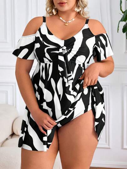 SHEIN CURVE+ مجموعتين من ملابس السباحة للمرأة ذات الحجم الكبير، تصميم محافظ مطرز ذو طبعة مجردة وأمام متقاطع