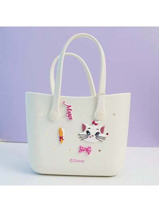 Miniso حقيبة يد نساء ديزني بمقاس كبير مصنوعة من مادة EVA بتصميم جميل، حقيبة بينتو للبنات للسفر والخروج بطبعات فراولة، دبدوب، ماري القط، ستيتش، لوسيفر، زينة عيد الميلاد 2024