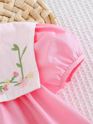 فساتين بيبي Cozy Pixies فستان الفتاة الصغيرة مطبوع بنقشة زهرية وتلوين كتلي مع طوق بحري وأكمام قصيرة وخصر ملتف منسدل