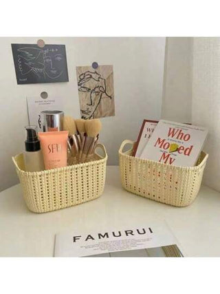 سلة تخزين جديدة من البلاستيك مزخرفة بغرز الخوص لمكتب/مطبخ/حمام/مستحضرات تجميل/وجبات خفيفة، باللون العشوائي، للعودة إلى المدرسة