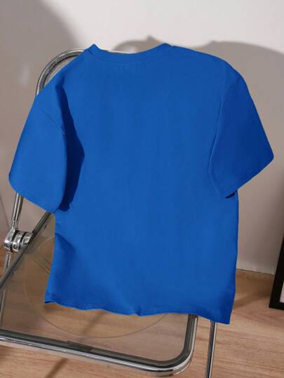 SHEIN تي شيرت تي شيرت كاجوال رياضي بنمط هندسي مقطع بارز للفتيان المراهقين، ياقة دائرية، بأكمام قصيرة وفضفاض