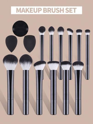 15 قطعة /13 قطعة /11 قطعة /8 قطعة /6 قطعة مجموعة فرش مكياج، تشمل فرشاة البودرة، فرشاة أحمر الخدود، فرشاة البرز، فرشاة ظلال العيون، فرشاة رموش، فرشاة خط العين، مصنوعة من ألياف صناعية عالية الجودة، كما تتضمن أنواع مختلفة من الفرش للاستخدام اليومي،...