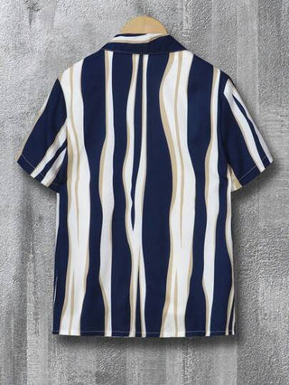 SHEIN قميص صيفي مخطط مع جيب للأولاد بين الأعمار