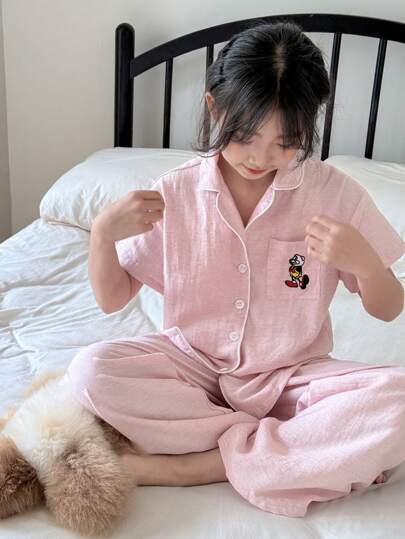 بيجاما DAZY طقم بيجامة صيفي للبنات المراهقات من القميص قصير الأكمام مع شبكة من التطريز وبنطلون طويل ، باللون الوردي