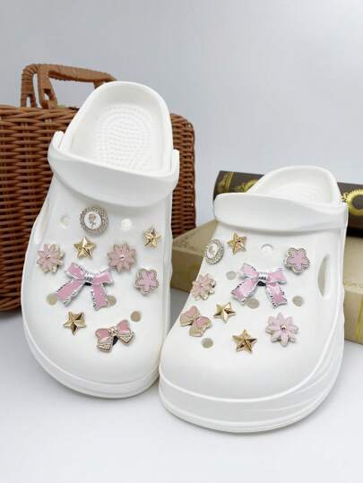 18 زوج وردي اللون أقواس، زهور، ورود، نجوم ذهبية مشابك حذاء DIY زخرفة، إكسسوارات متعددة الاستخدامات للصنادل النسائية والأحذية والحقائب الشاطئية، مثالي كهدايا لأعياد الميلاد والعطلات